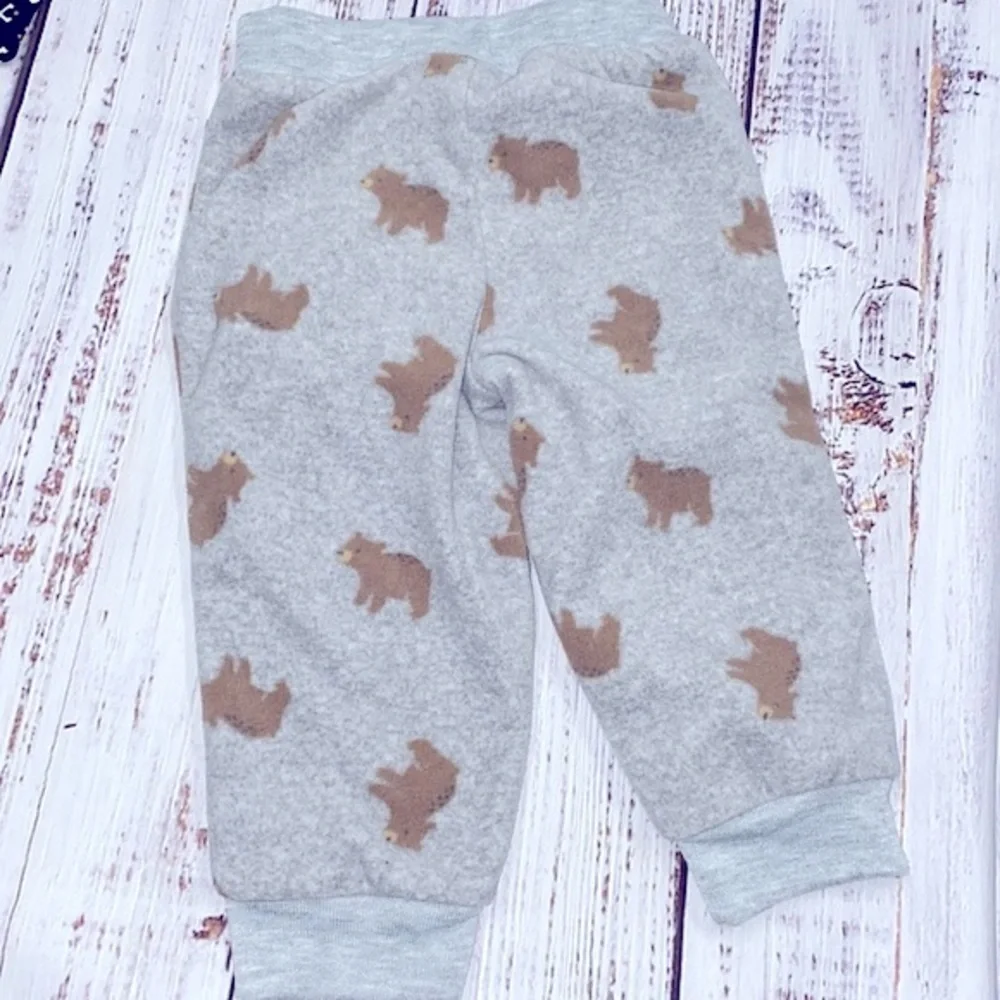 Simple Joys by Carters teddy bear grey soft fleece joggers size 12 months